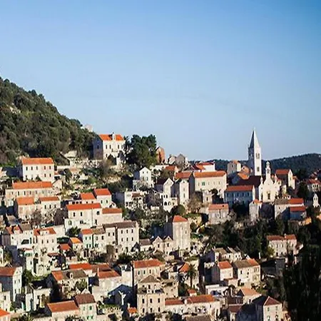 Malo Apartment Lastovo