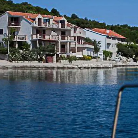 Malo Apartment