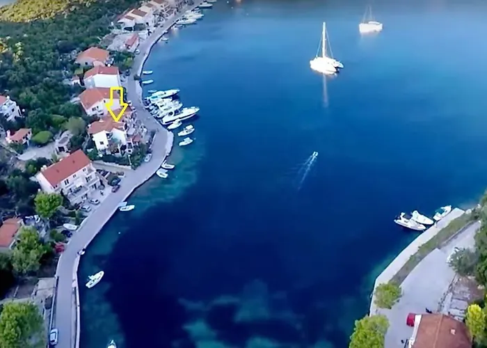 Malo * Lastovo